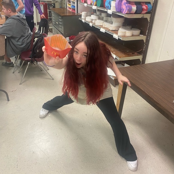 Meet your Posher, Emma - Picture 1 of 1